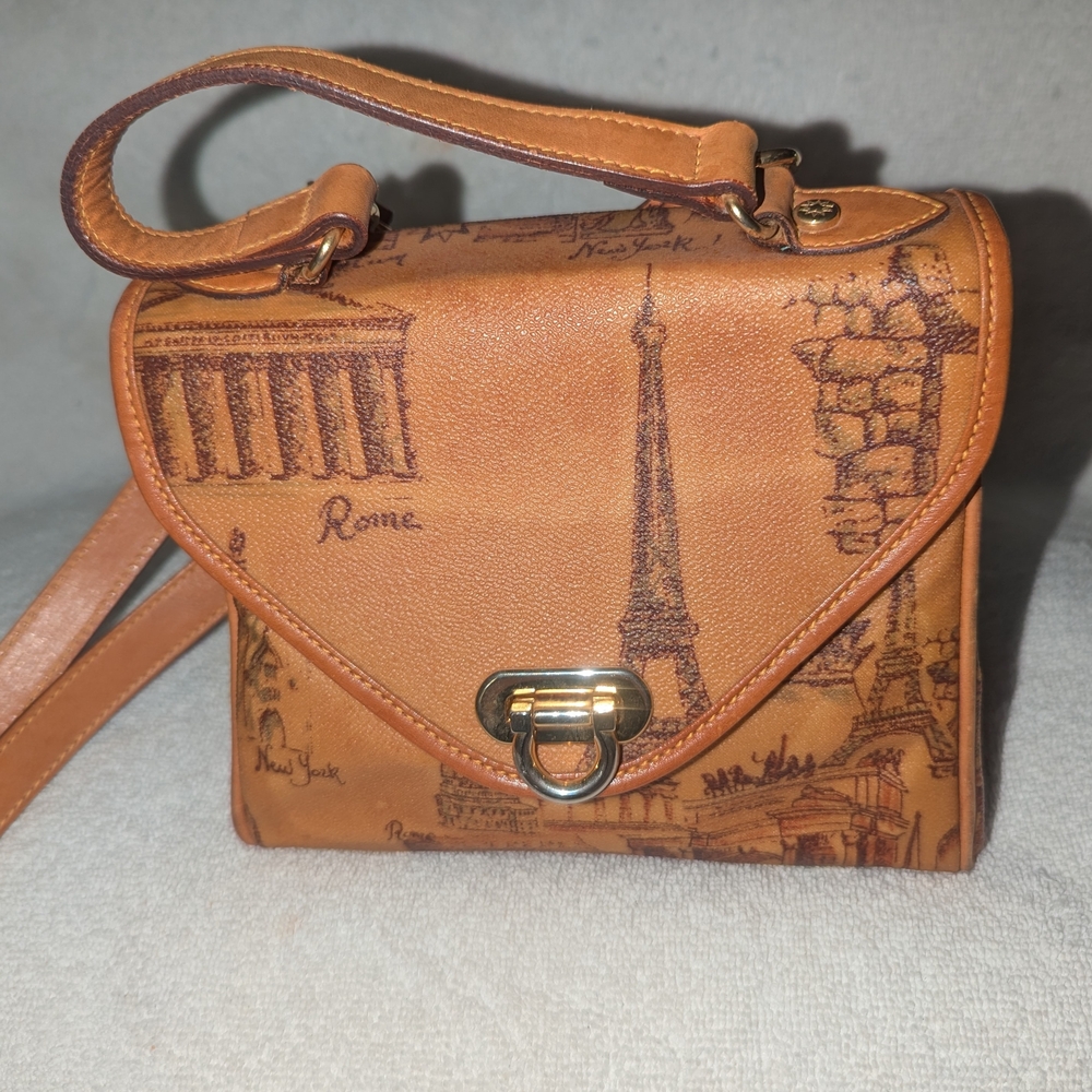 Vintage Arte Preziosa By Portone Tan Crossbody Bag with Cityscape Design.